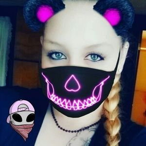 Meet your Posher, Chrissy